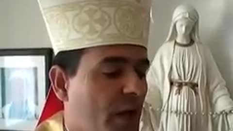 Evite zombar dos intervencionistas