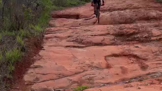 Treinamento de bike em Rock Garden