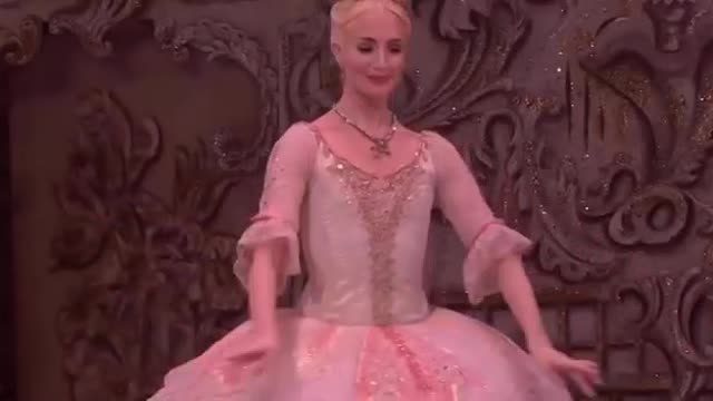 Don't step on the princess's train