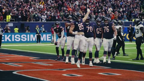 NFL UK & Ireland - 🏈🎤🌟 Last Sunday had it ALL! Here's a taster of what went down 🤩