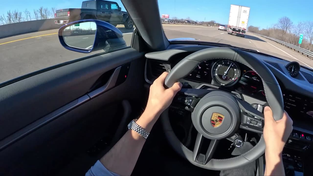 porshe 911 2020 driving pov