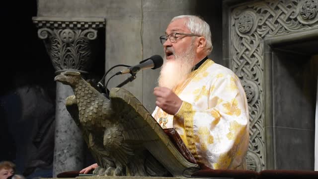 Hula la adresa Sv. Constantin cel Mare ca acesta ar fi dorit unitatea RELIGIEI= inchinarii la draci