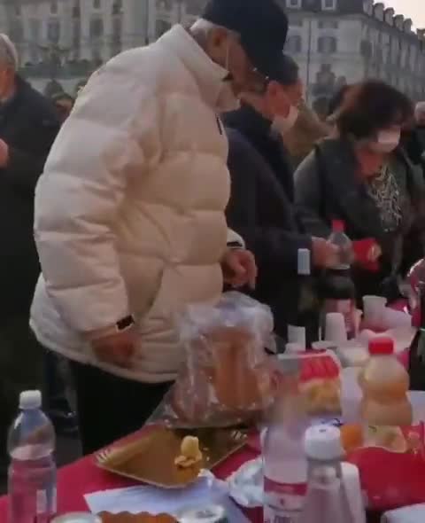 Turin Vax'd & Unvax'd -Feb 6 2022