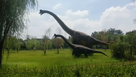 Did this dinosaur eat grass?