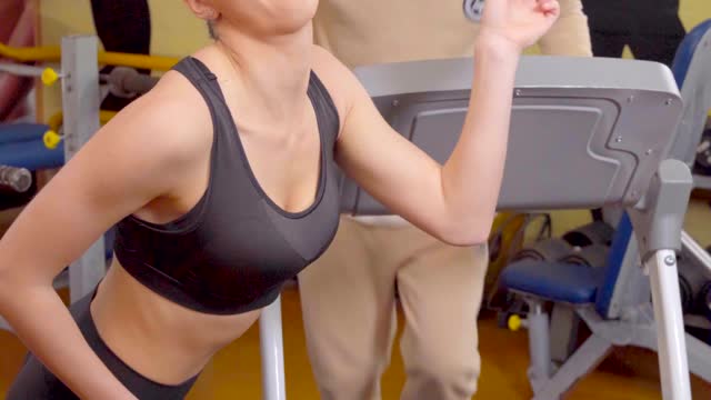 The best way you can get someone to train (funny video)!!!