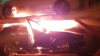 Free Jacob Zuma - Over 25 trucks burnt in Mooi River, KZN