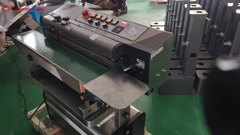 Unleash the Power of Precision: Introducing our Cutting-edge Packaging! #MachineManufacturing