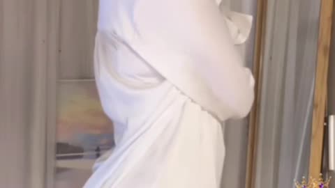 256