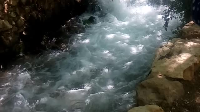 Natural waterfalls and springs(4)