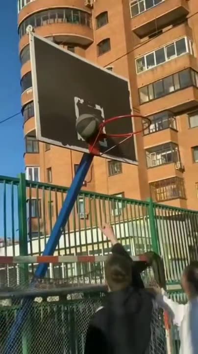 Good plan, Bad execution! #funnytry #try_not_to_laugh #trynottolaugh #skillshots