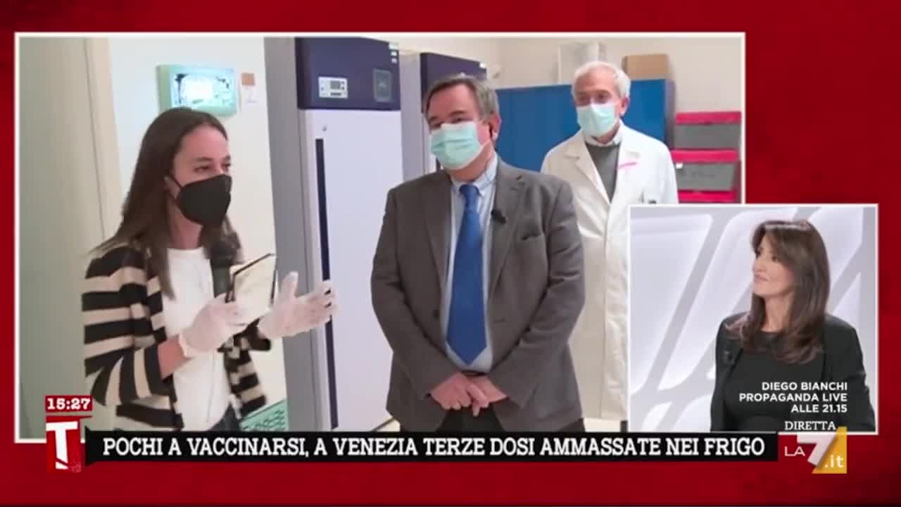 Dalla carenza di vaccini a quella delle persone a cui appiopparli