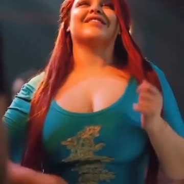 Hot babe dance