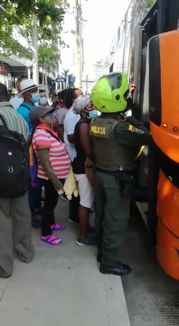 Incidente en una de las paradas de Transcaribe en Bocagrande