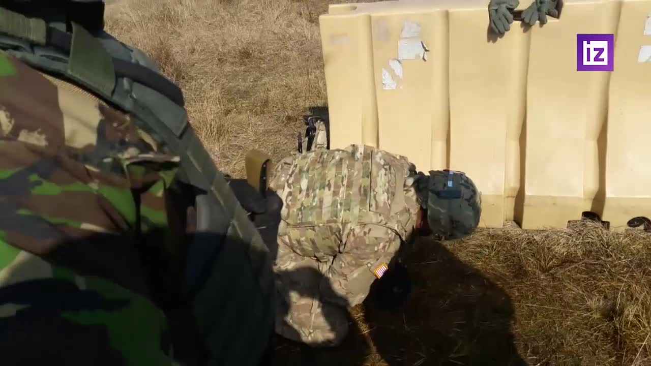 US soldiers train Aijdar Battalion in Ukraine