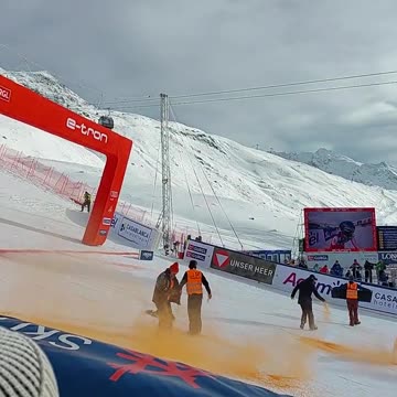 Klimakleber auf der Ski-Piste in Gurgl verärgern das Publikum