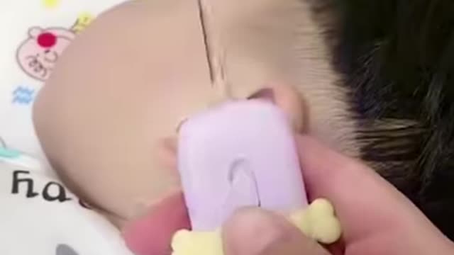 Clean your baby's ear wax without hurting them at all