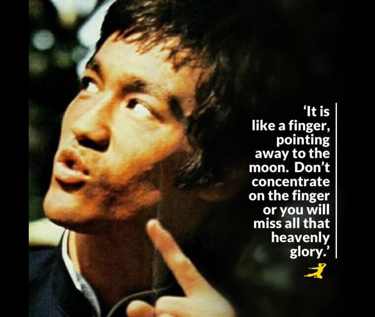 Bruce Lee MOTIVATIONAL QUOTES