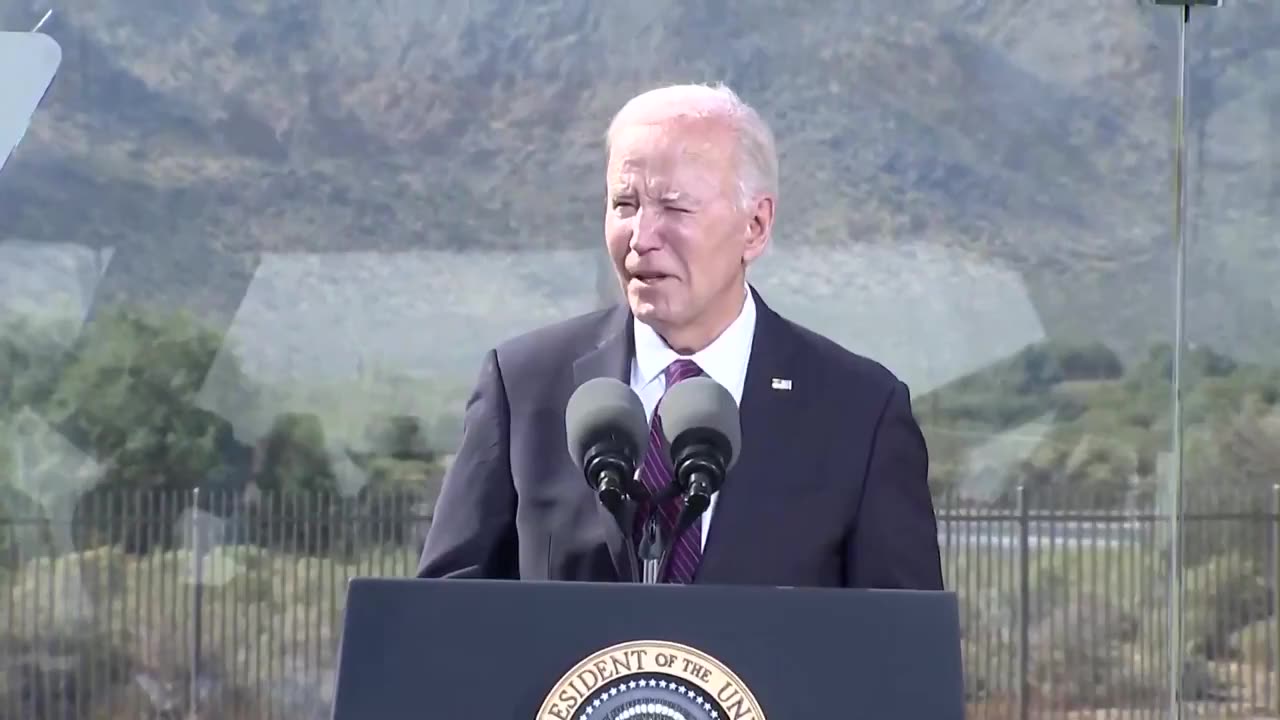 Biden's brain breaks in real time