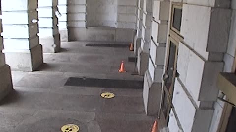 3210LHOB01MainEntranceExterior_2021-01-06_15h28min38s863ms.mp4