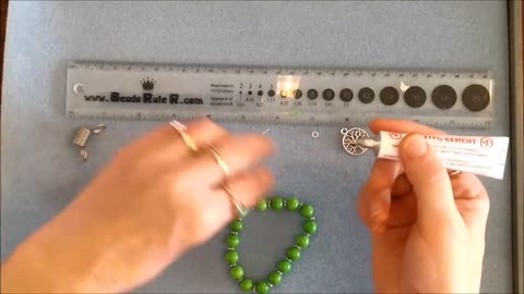 HOW to make bracelet out of BEADS