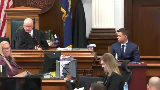Kyle Rittenhouse has taken the stand 👀