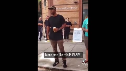 Guy on The Street Drops the Mic🎤on Pro-Abortion Activists