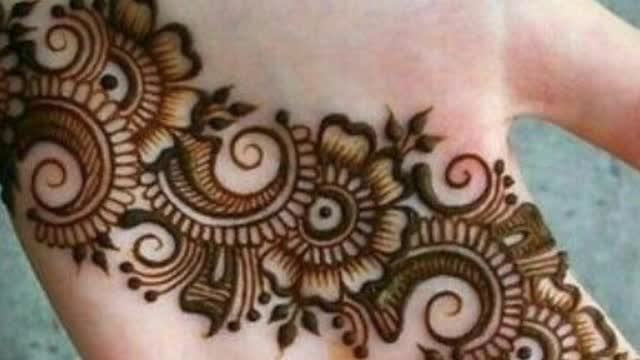 How do you apply mehndi for beginners?