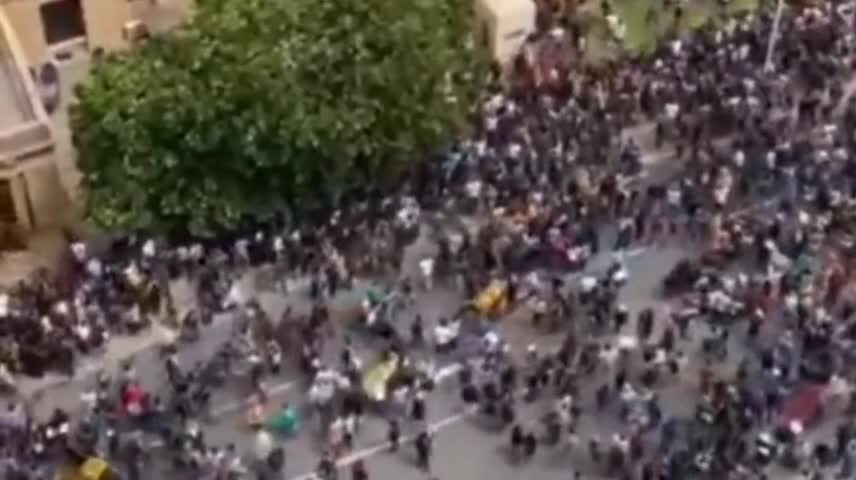 'Sri Lanka' Citizens Storming The Presidential Palace In 'Sri Lanka' July 9, 2022