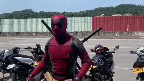 Deadpool raised 6