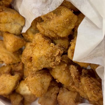 The only thing better than 25 Chicken Nuggets at KFC is THIS! OH! #kfc #chicken #chickennuggets