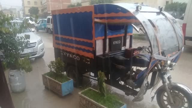 الشتاء الممطر بالمغرب بمدينة طنجة