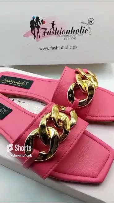 Ultimate Comfort: Unveiling the Luxury of UGG Slippers | Fashionholic #flipflopforwomen #slippersugg