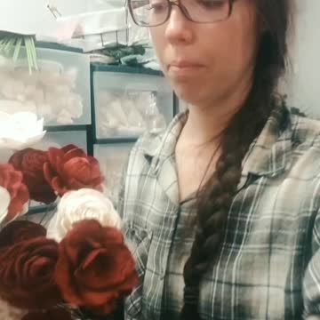 Sola Wood Flower Bouquet