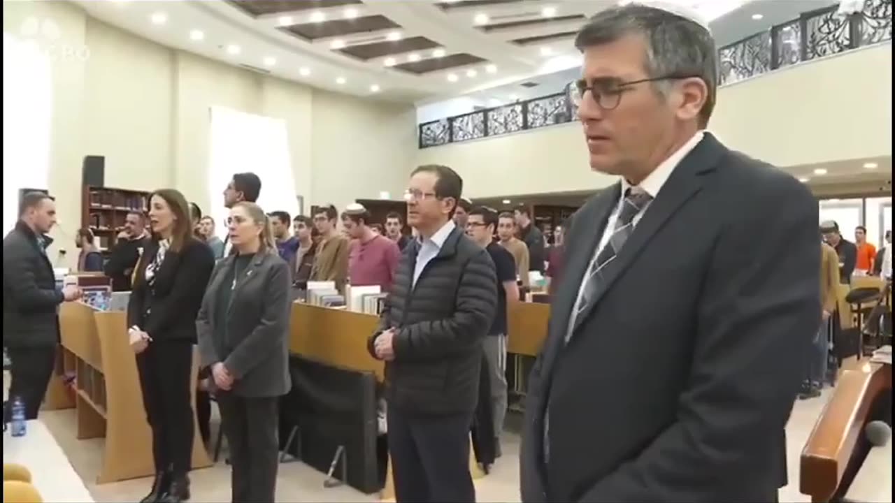 President of Israel, Isaac Herzog, sings 'I believe in the coming of the Messiah'