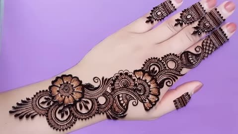 simple backhand mehndi