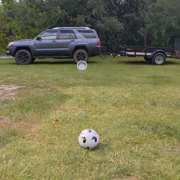 SOCCER TRICK SHOT