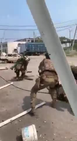 +18 Disturbing Video showing dead and wounded