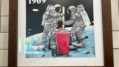 I saw this picture from Wendy’s Restaurant.