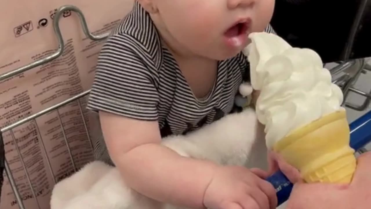 Adorable Babies😂😂😂 #viral #shorts #reels #baby #cutebaby #funnybaby #trending #kids #Filmingbaby