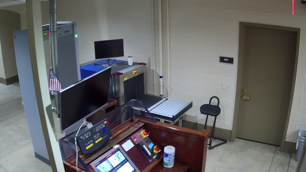 5132CHOBBAGarageScreening1_2021-01-06_23h44min12s930ms.mp4