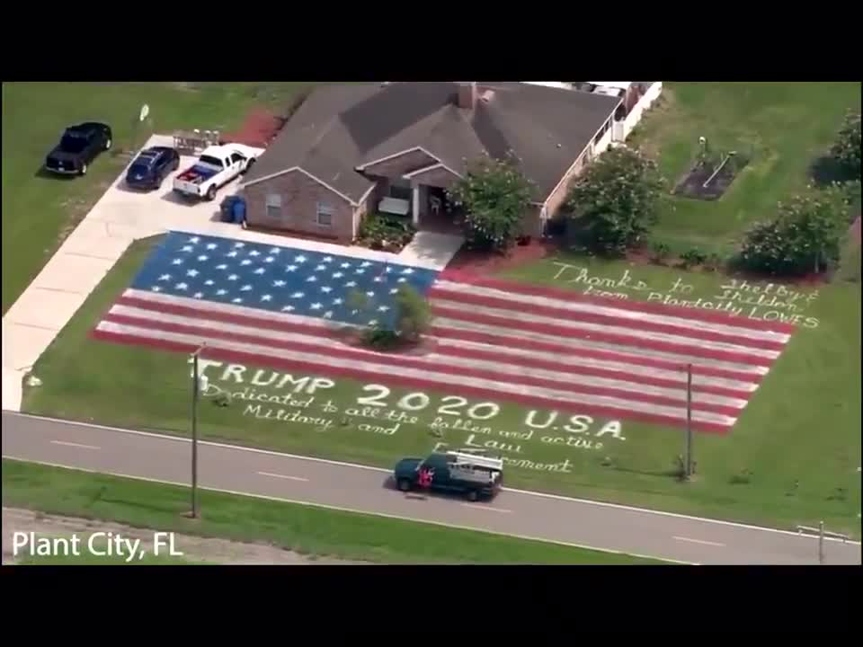 Florida man paints flag on lawn