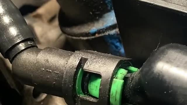 Car connection plug removal