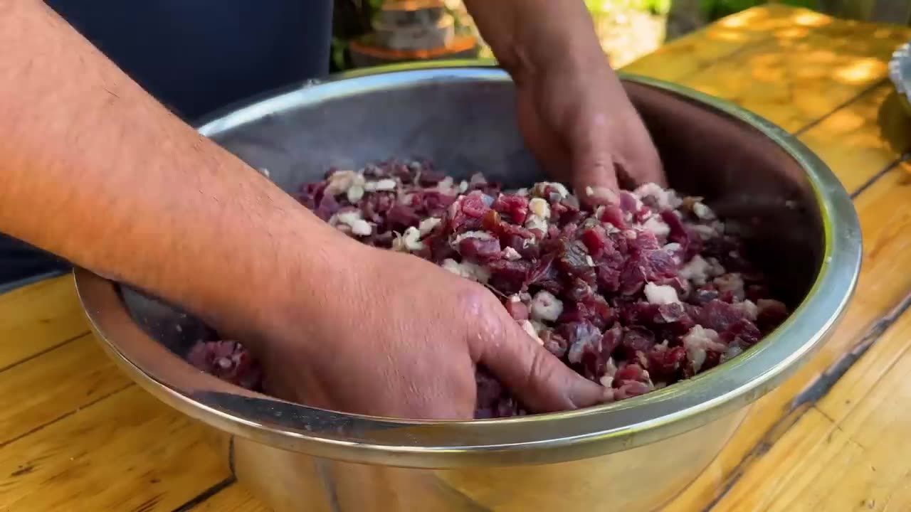 Primitive Technology Of Cooking Homemade Hot Smoked Meat In The Mountains! (2)