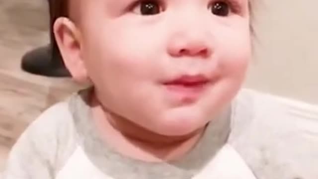 Funny Baby Videos eating fruits