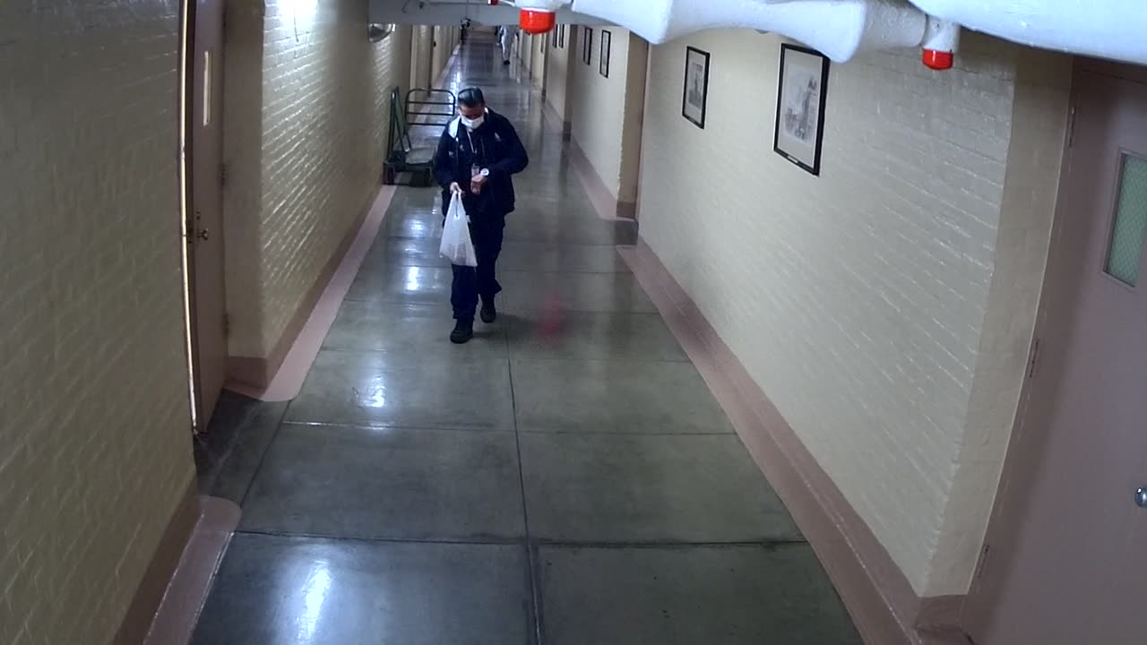 0059USCHBAHT43Hallway_2021-01-05_21h20min02s337ms.mp4