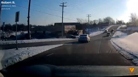 Bad Drivers in Arnold, MO 2021.02.19 — ARNOLD, MO