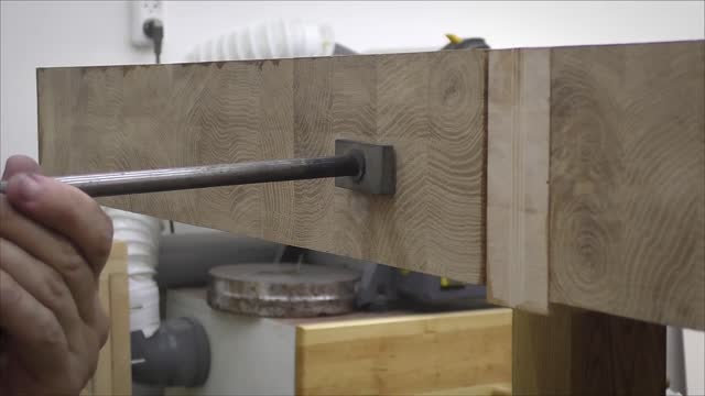 How To Build A Fantastic Looking Workbench