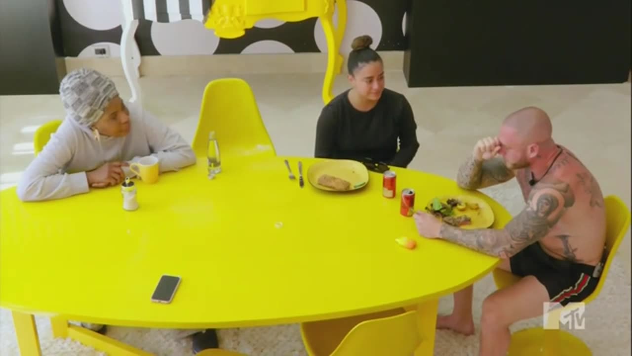 Chet Hanks breaks down as he reveals fears he was about to die