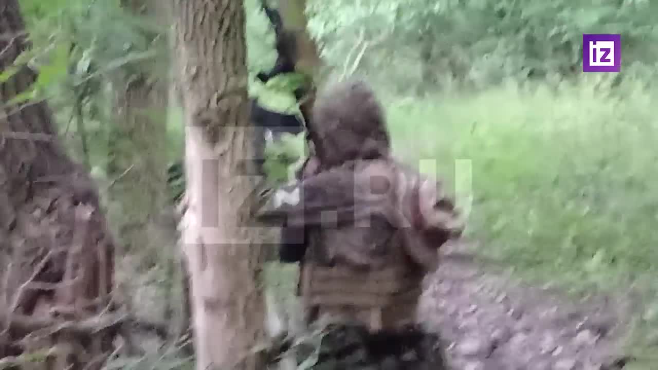 Ukraine War - Footage of a brutal firefight between the allied forces and the Ukrainian Nazis