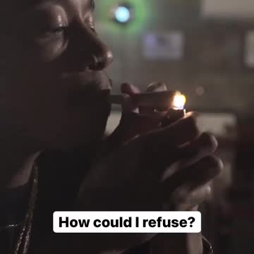 Wiz Khalifa smokes out Logic
